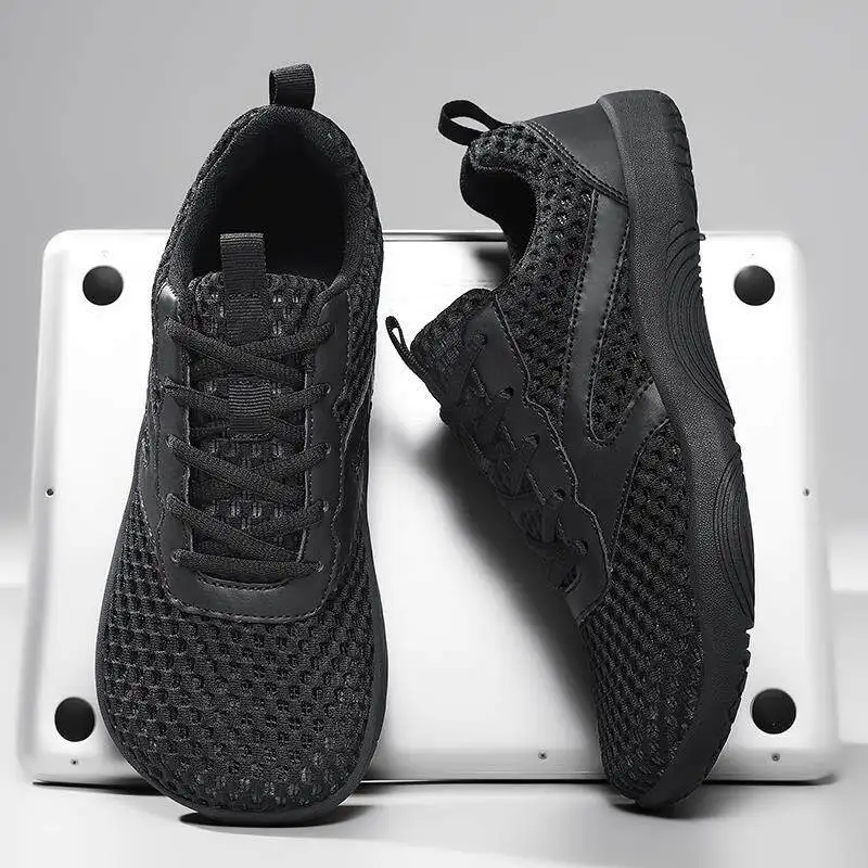 chaussures-d'ete-pour-hommes-a-bout-large-style-respirant-design-ajoure-a-enfiler-antiderapantes-confortables-pour-personnes-agees