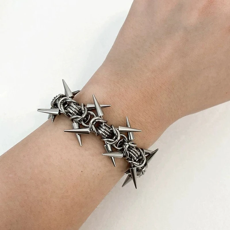 

【xxx】Punk Grunge Rock Rivet Bracelet Cool Niche Bracelet Goth Charm Jewelry Hip Hop Accessories[S14]