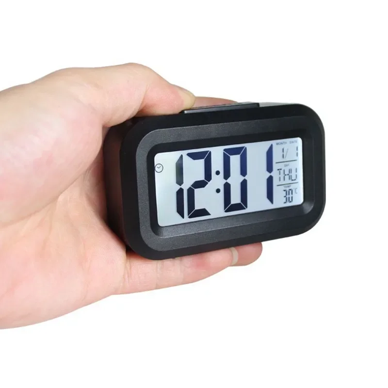Zasilany bateryjnie Mini budzik cyfrowy Temperatura Data Tydzień Podświetlenie Drzemka Wyciszenie Zegar stołowy 12/24H Odliczanie Zegar LCD