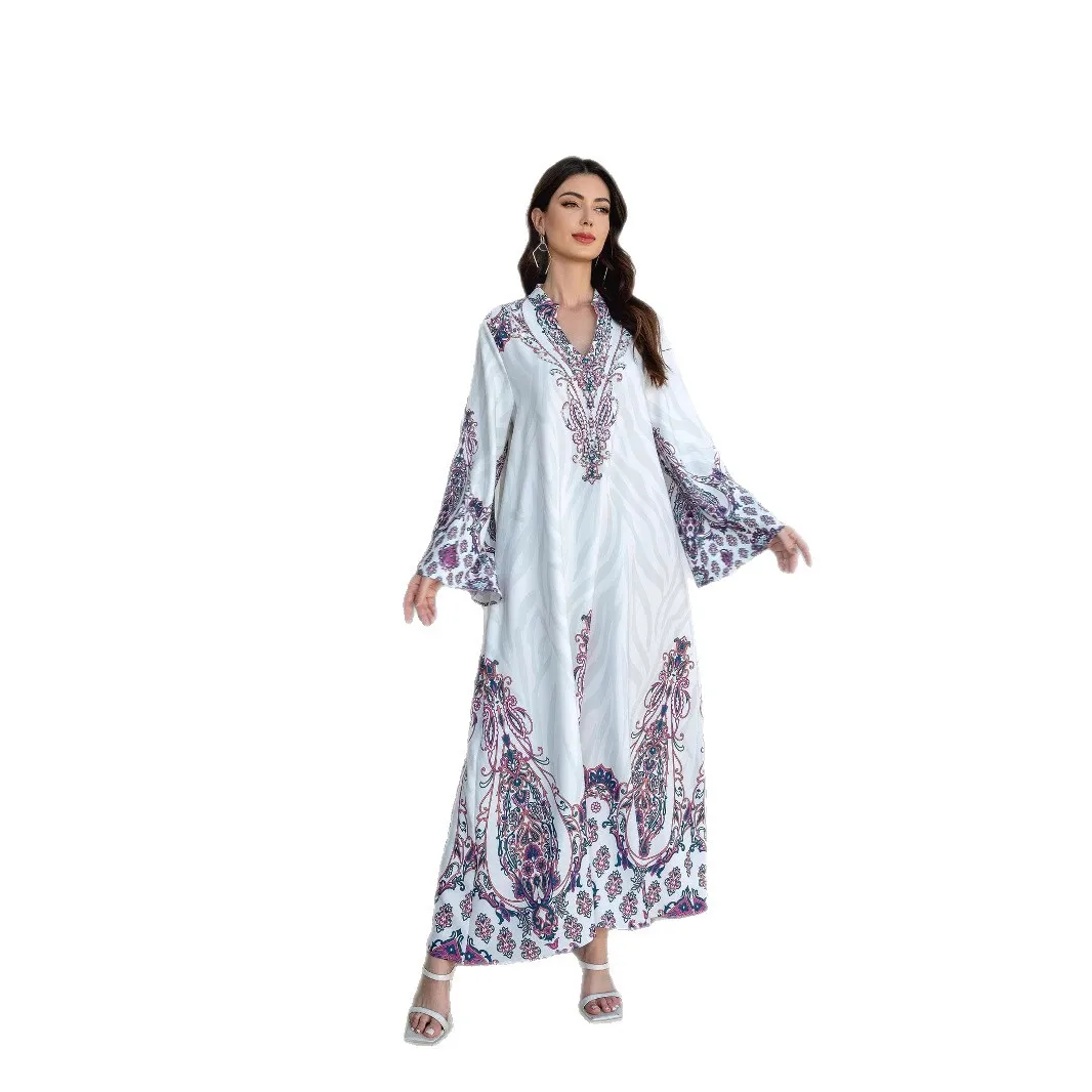 

Middle Eastern Muslim Robe, Elegant Vintage Print V-Neck Flared Sleeve Abaya Dress Abaya Cw69135