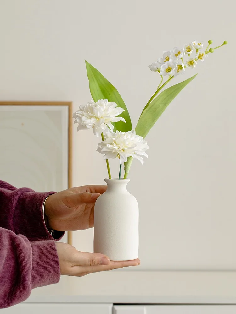 Modern white ceramic vase, Nordic decoration vases for flowers,Centerpieces for weddings,Living room home decoration accessories