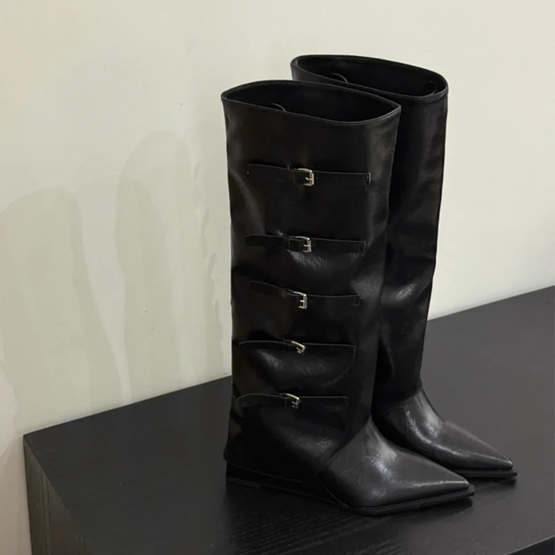 مصمم المرأة أحذية طويلة مثير عالية الكعب موضة حذاء برقبة للركبة 2025 الشتاء مضخات تشيلسي الأحذية الاتجاه الجديد القوطية Mujer بوتاس