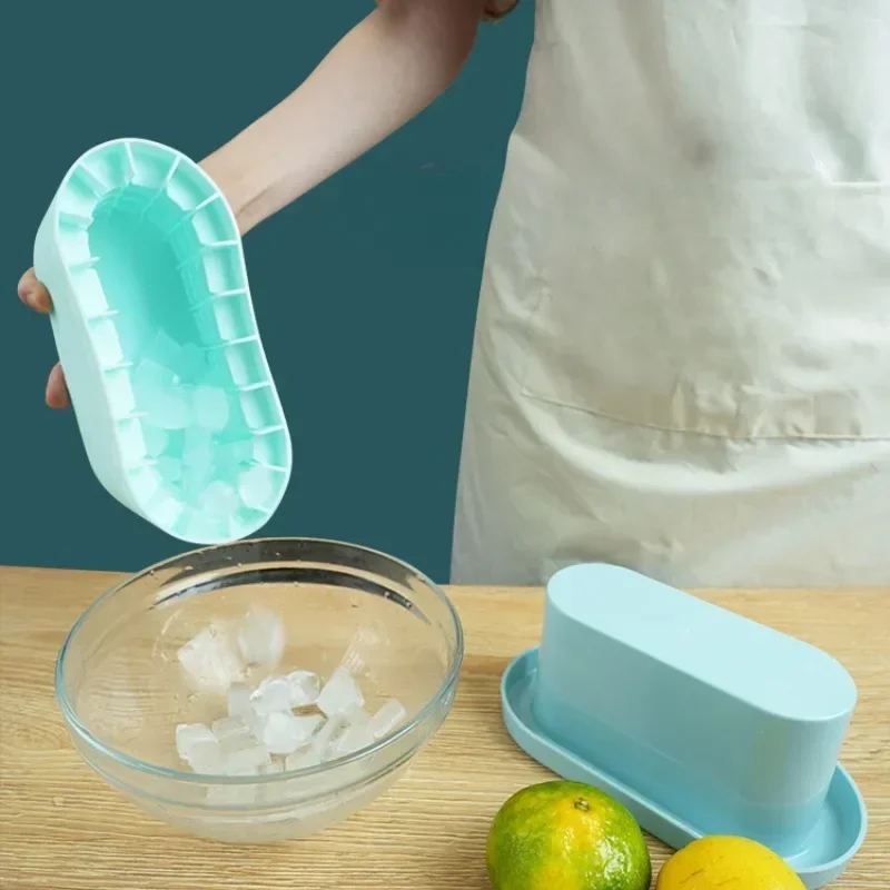 Silicone Ice Cube Maker Creative Ice Tumbler Mold for Whiskey Mini Ice Bucket Crushed Ice Easy Release Freezer Kitchen Gadget