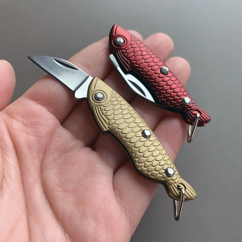 Mini Brass Handle Fish Shaped Handle Folding Blade Knife Stainless Steel Sharp Outdoor Camp Pocket Knife Keychain For Survival