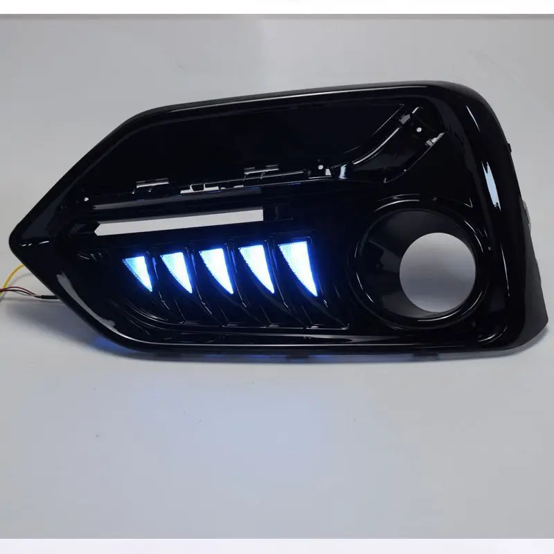 

SAAR Suitable for 21 Model Hatchback Civic Running Modified Fangs LED Front Bumper Fog Lights Flowing Daytime Run