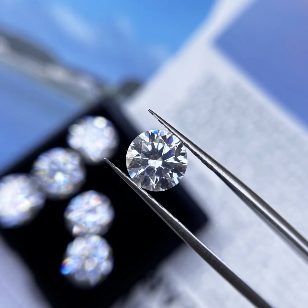

Excellent Cut For Jewelry Accessories Fantastic White Moissanite Stone Colour D Round Cut Loose Moissanite Good Gift Options