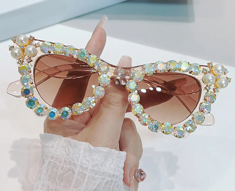 Glänzende Diamanten Cat Eye Sonnenbrille Frauen Luxus Perle Trends Punk Sonnenbrille weibliche Schatten UV400 Gradient Strass Brille – Detail 2