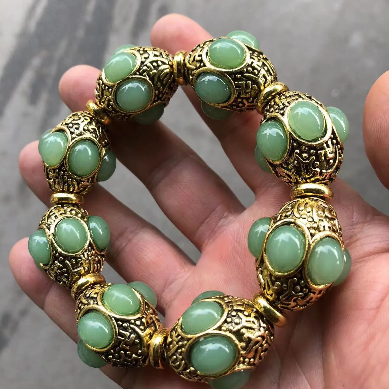 Vintage Bronze Inlaid Green Jade Bead Bracelet Chinese Retro Ethnic Lucky Healing Stone Bangle Men Women Antique Jewelry Gift view 4