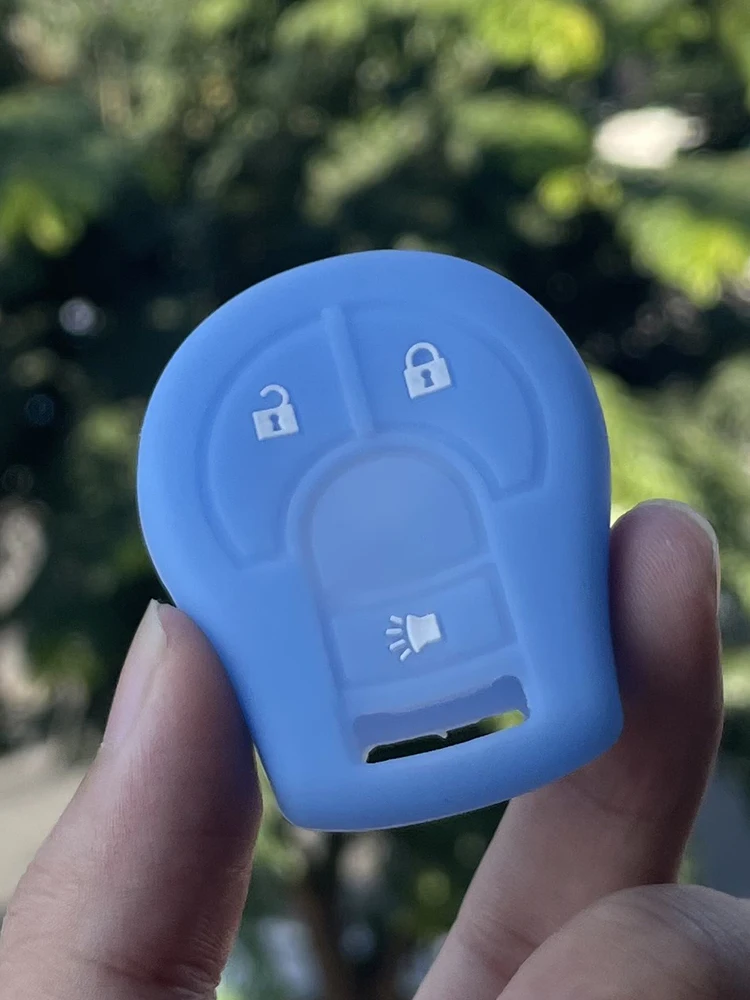 Xinyuexin Silicone Car Key Cover FOB Case for Nissan March Tiida Altima Armada Cube Juke Maxima Pathfinder Rogue Remote Key Bag