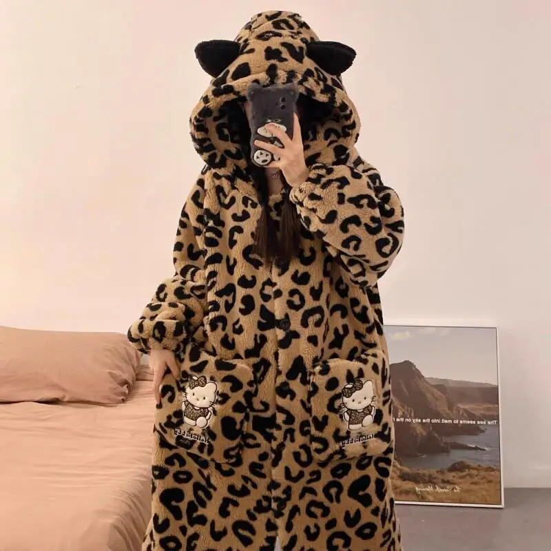 

Sanrio Hello Kitty Pajamas Set Coral Fleece Women Homewear and Outdoor Wear New Style Autumn Winter Warm Thickened Leopard Print