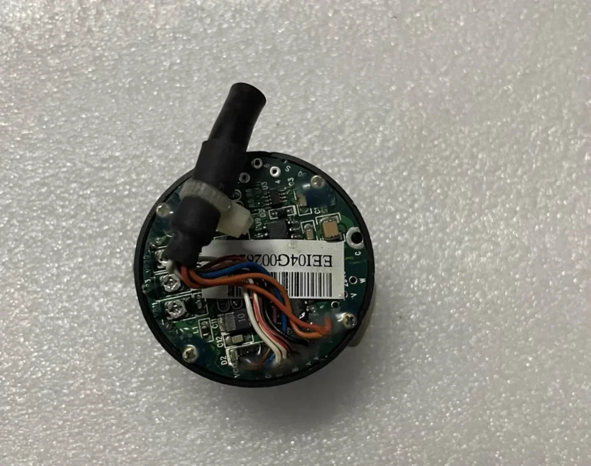 NH4-25LS65CAD second-hand servo motor encoder, in stock, tested ok， function normally