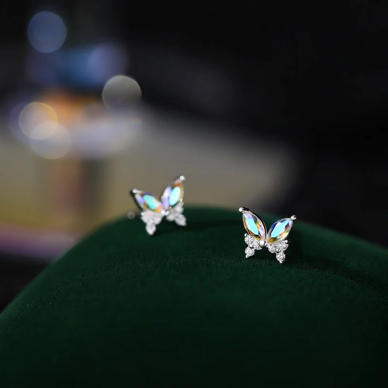 Pendientes de mariposa de circonita brillante con aguja de plata 925, accesorios de joyería para estudiantes, pendientes de botón de cristal Simple