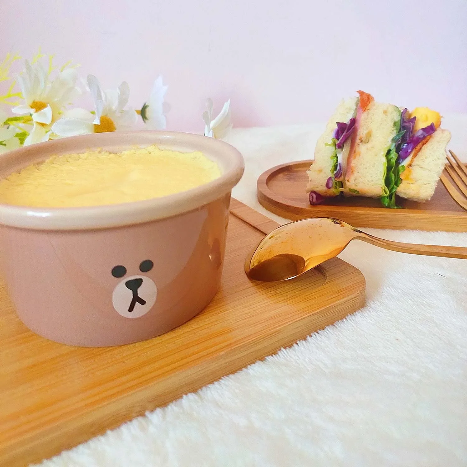 الحصير أدوات المائدة الخشبية الزخرفية مقاومة درجات الحرارة العالية المضادة للانزلاق تحديد الموقع فنجان القهوة منصات زجاجة ماء اكسسوارات المطبخ