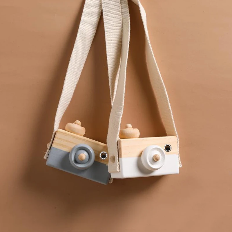 Creative Wooden Camera (with Lanyard), Home Décor Ornament, Educational Toy for First Birthday Celebrations, Ideal for Role-Play