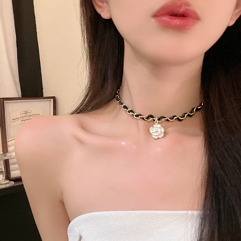 bella-monroe-chic-tea-rose-nelace-women's-faion-jewelry-sweet-cool-design-silver-gold-plated-alloy-pendant-accory