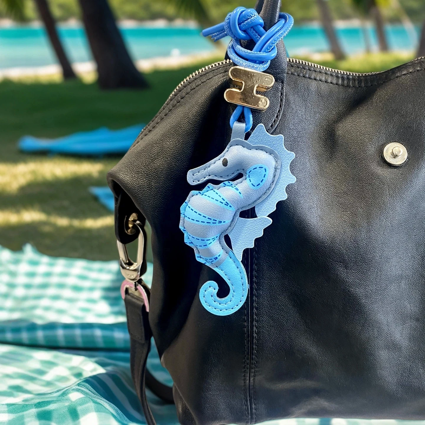 PU Leather Seahorse Bag Charm, Keychain For Her/Kids, Cute Sea Animal Charm With Letter H, Purse/Tote/Car Accessories Gift