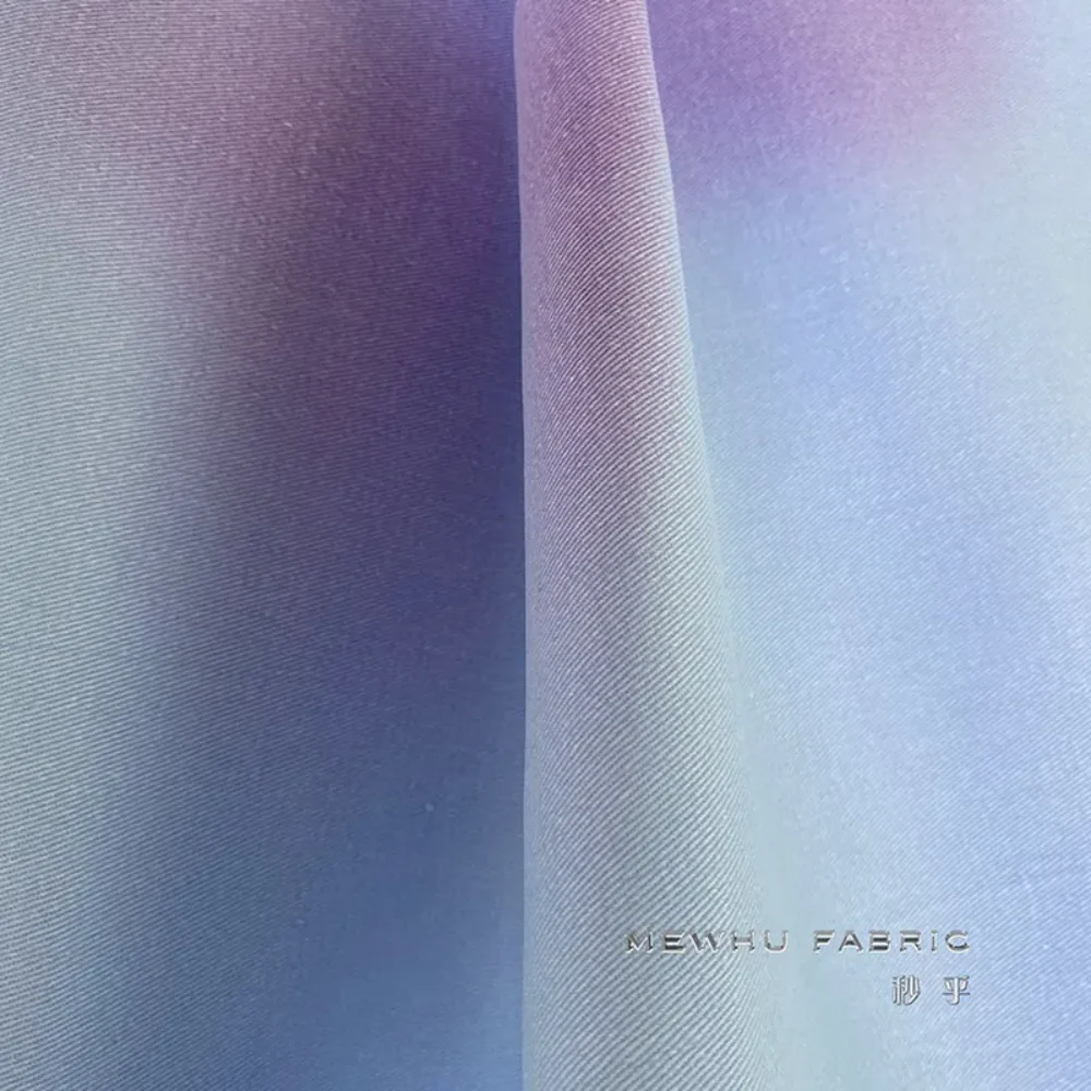 

Twill Fabric Photosensitive Color Change Blue Turns Purple Designer Diy Sewing Overcoat Clothing Cloth Pure Cotton Material