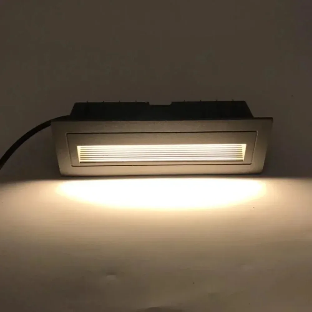 مصباح جداري LED خارجي، أضواء سلالم مقاومة للماء، مصباح زاوية IP67 لديكور الليل الخارجي لمسار الحديقة