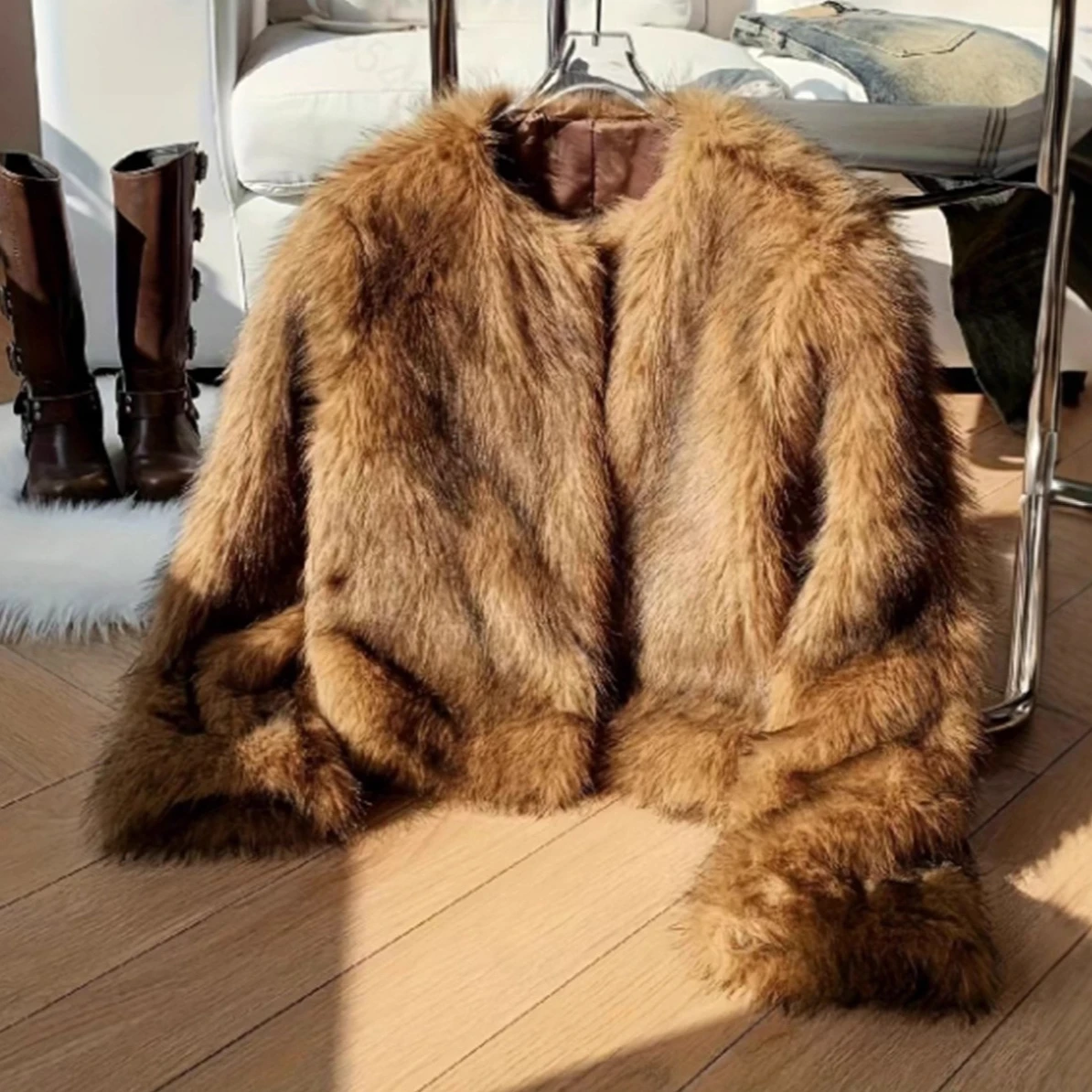 เสื้อโค้ทขนเฟอร์เทียมสำหรับผู้หญิง แขนยาว หนา อุ่น สไตล์ Y2K เสื้อแจ็คเก็ตสตรีทแวร์ ดีไซน์หรูหรา เหมาะสำหรับใส่ทำงาน เสื้อคลุมสำหรับฤดูใบไม้ร่วงและฤดูหนาว ปี 2025