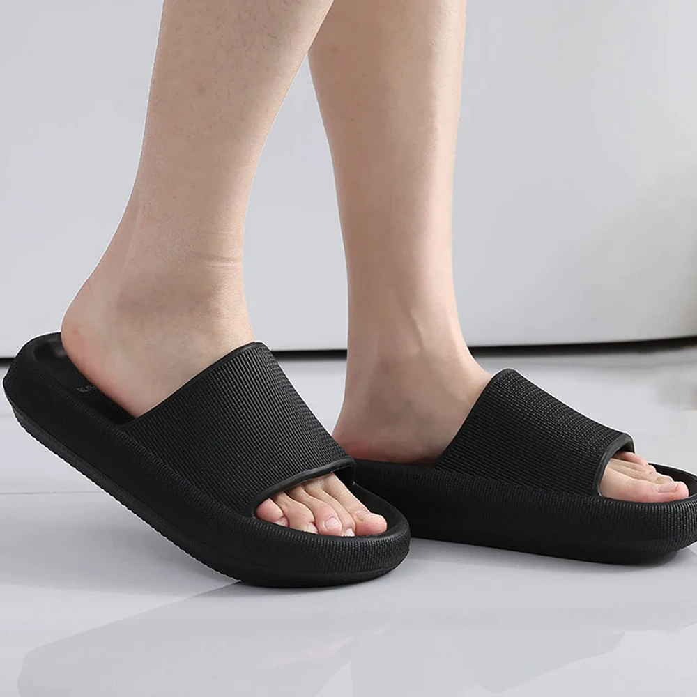 

Comwarm Fashion Thick Platform Slippers Women Men Soft Pillow Sandals Non-Slip Shower Shoes Bath Slippers Summer Beach Slides