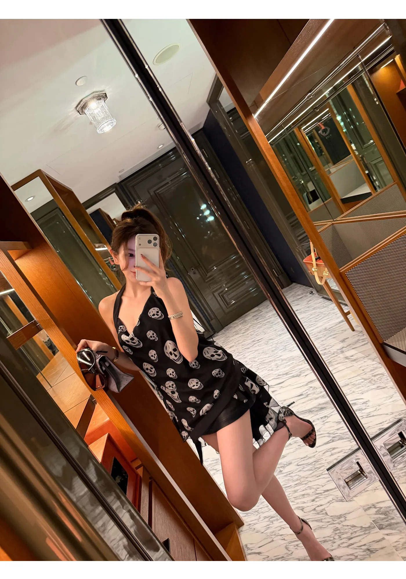Lautaro Spring Summer Short White Pu Leather Mini Pencil Skirt Women Luxury Designer Black Sexy Gyaru Clothes Skorts for Woman 23 S0f393b8dba04416db53099b529aee235z