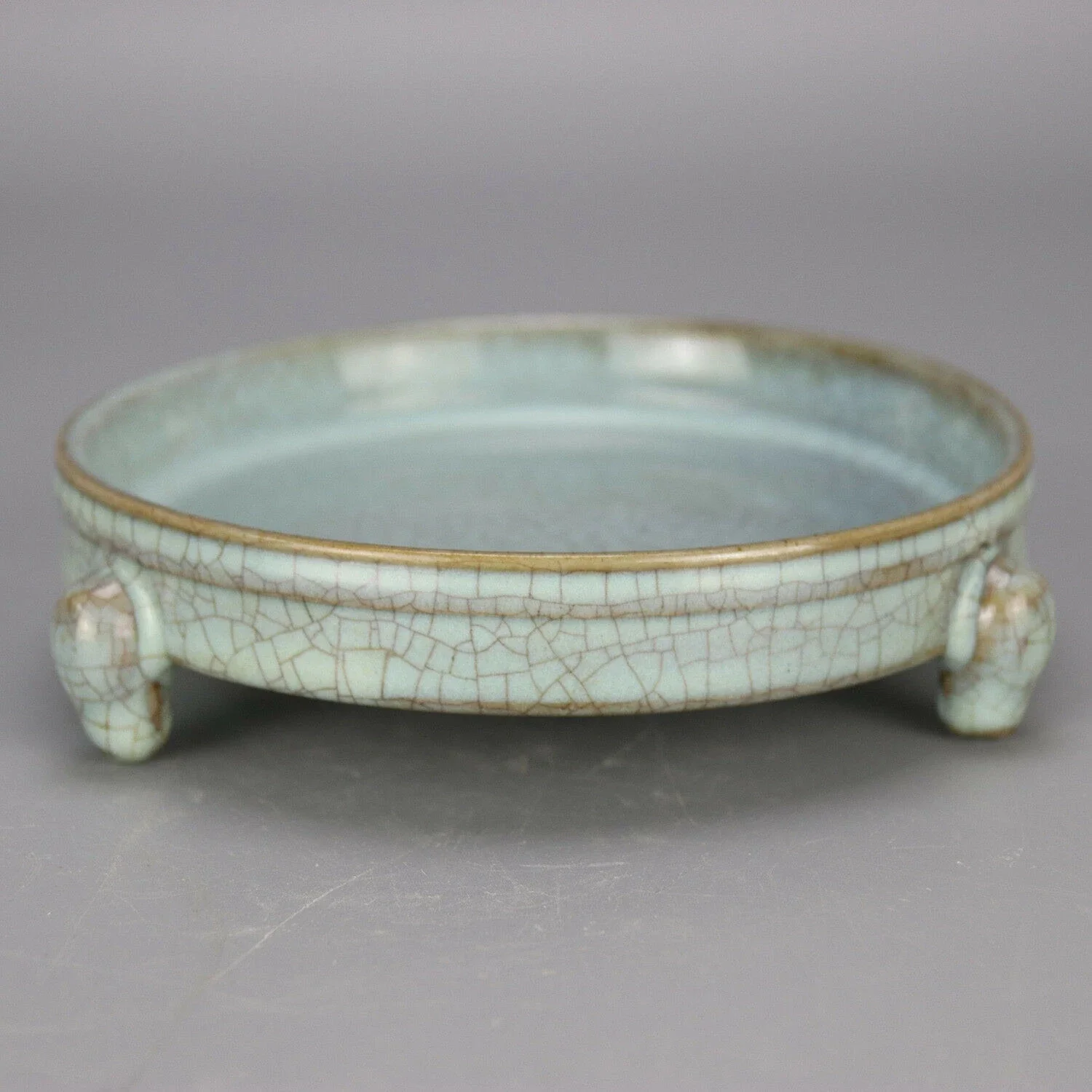 

China Porcelain SONG RU Kiln Sky Cyan Glaze Crack Three Foot Brush Washer Plate