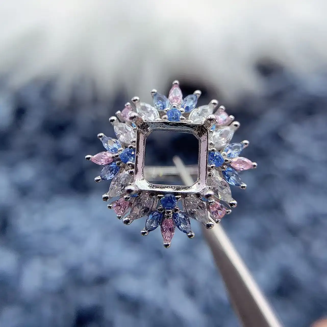 

MeiBaPJ Инкрустация Квадрат 9*9 мм S925 Стерлинговое Серебро DIY Кольцо Необычный Цвет Бриллиант Женщины Подарок Очарование Роскошные Ювелирные Изделия Оптом