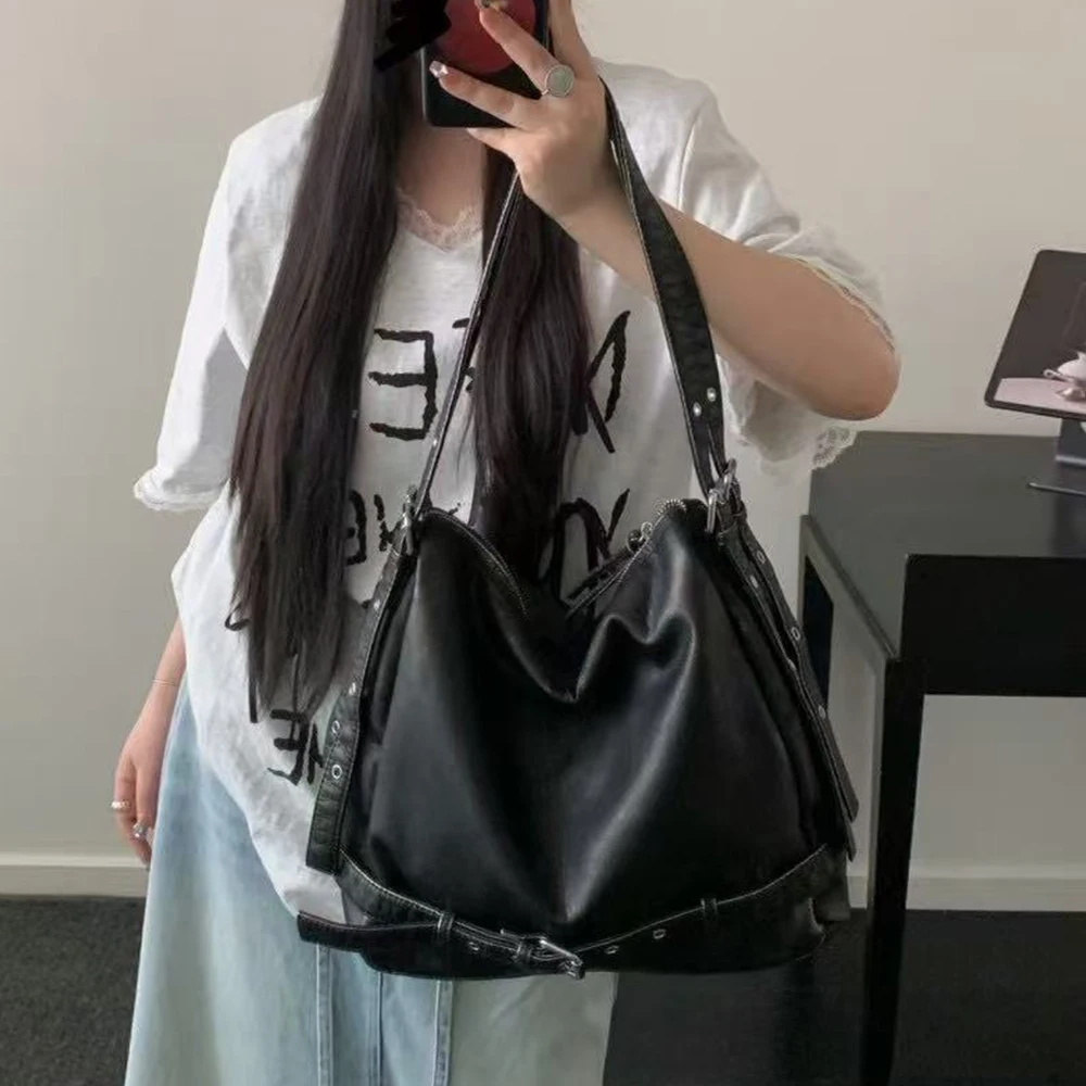 

Large Capacity Soft Tote Shoulder Bag Luxury Designer Bags for Women Handbags Belt Design Hobos Shopper Purses Women's Bags NEW