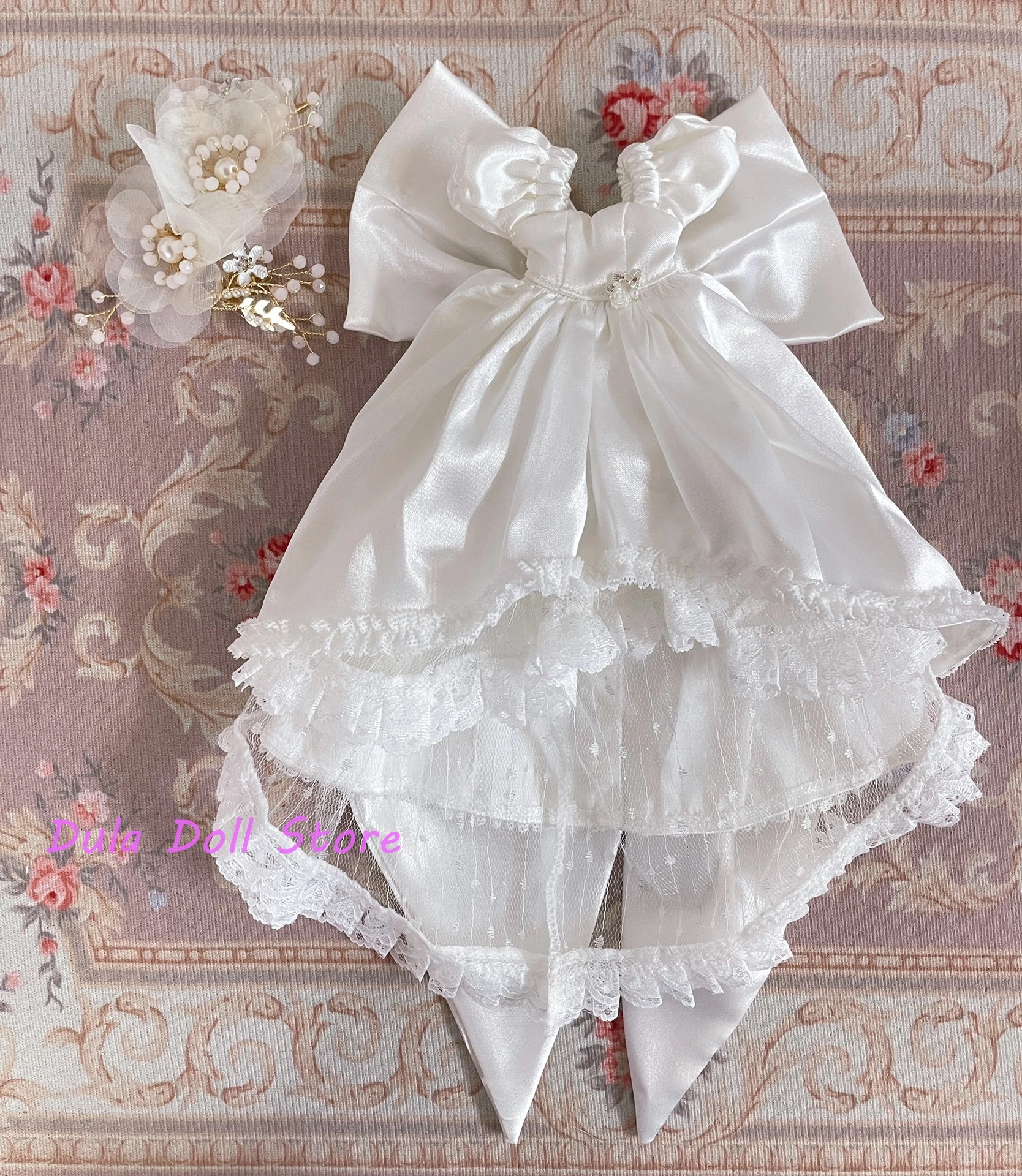 

Одежда для кукол 2026 Dula: белое платье с большим бантом, юбка для Blythe, Qbaby, ob24, ob22, Azone, Licca, ICY, JerryB, 1/6. Аксессуары для кукол.