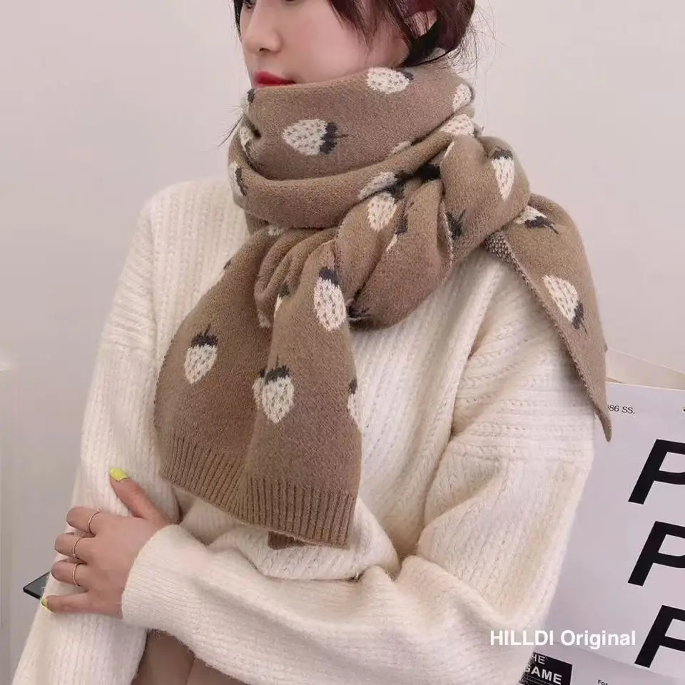 

2024 Women's Knitted Strawberry Scarf WinterThickened Warm Versatile Sweet Knit Neckerchief New Soft Comfortable Lovers Scarf