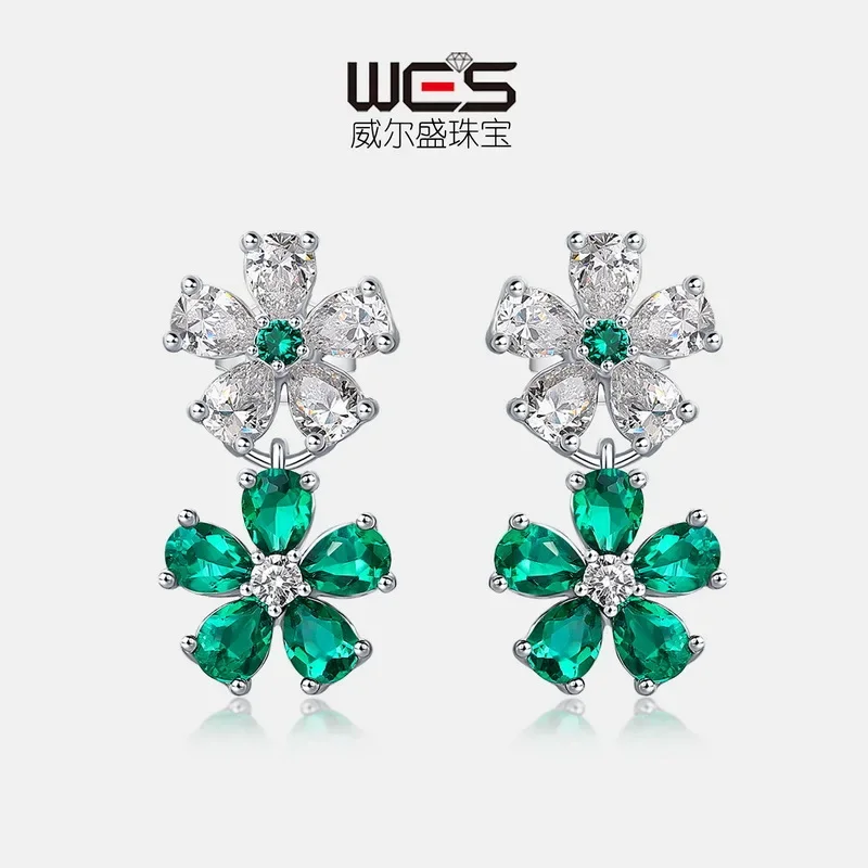 Flower Cultivated Emerald Earrings 18K Gold Inlaid Cultivated Colored Baby Stones PT950 Platinum Earrings Set