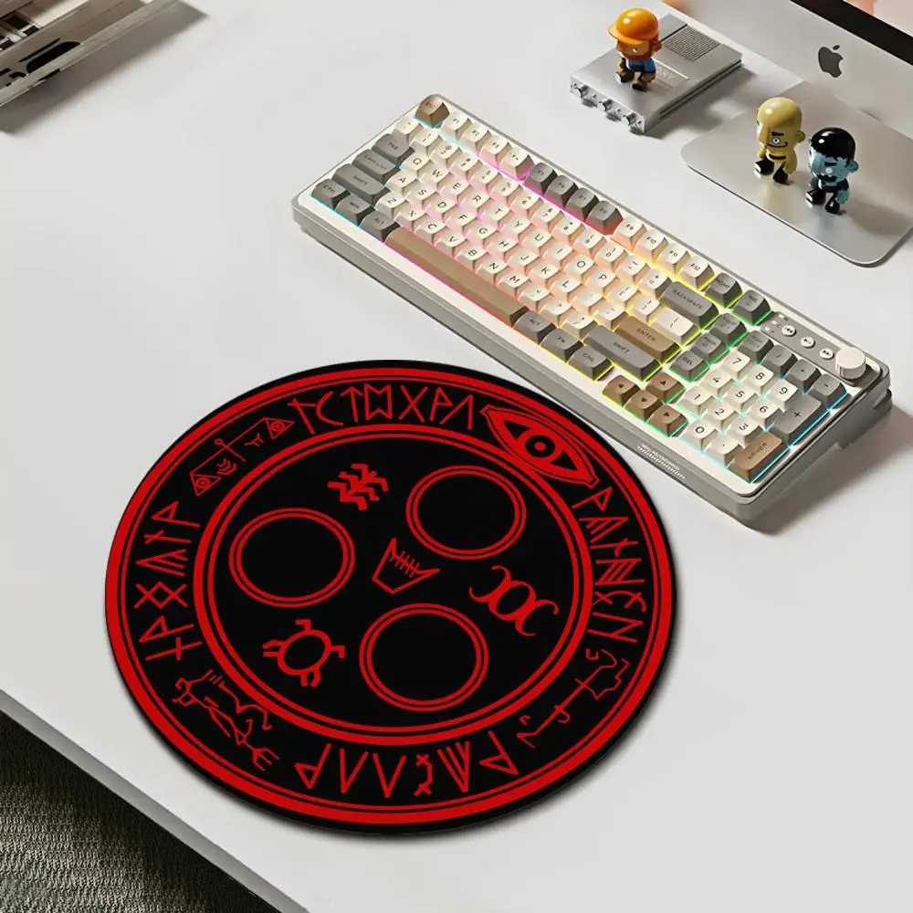 

HYBXAXC Mystical Red Rune Circle Round Mouse Pad Non-slip Round Desk Mat for Gaming Office Laptop Decor