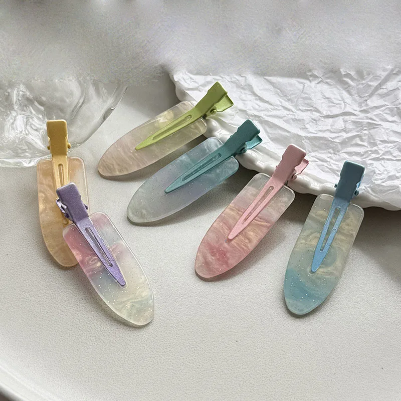 

Gradient Starry Sky Color Sweet Seamless Hair Clip for Women, Simple and Cute Duckbill Hairpin for Bangs and Short Hair