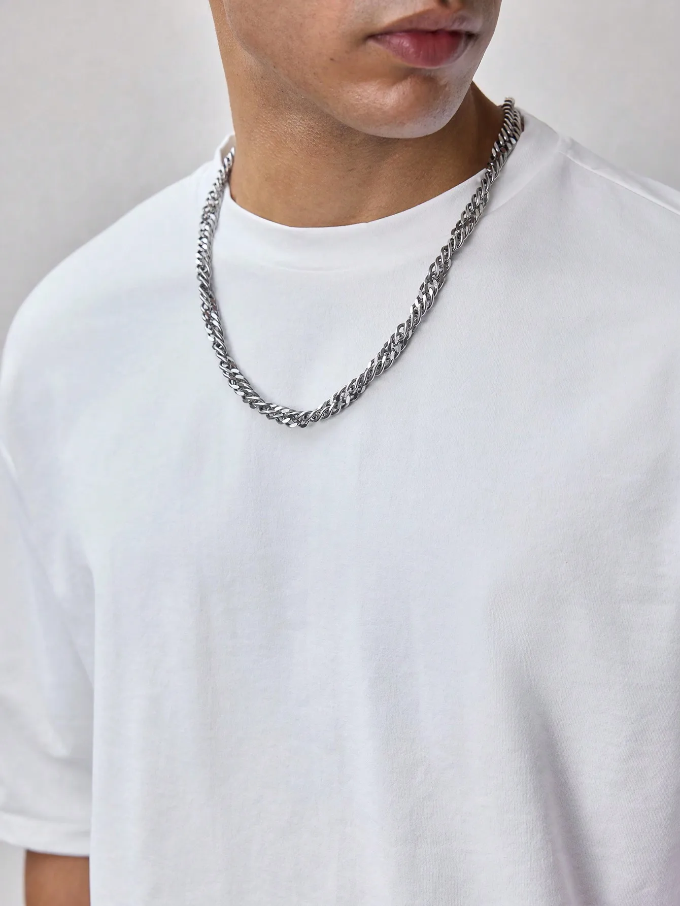 Men white T-shirt Plain Color Summer Male Casual  Short-sleeved O-Neck Summer Solid Color T Shirts  Breathable Tops Boys Clothes