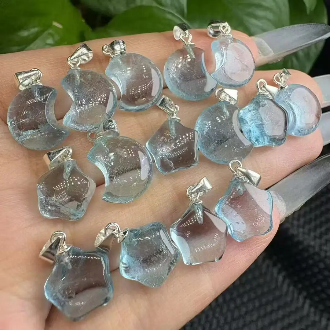 Natural Blue Topaz Crystal Quartz Is Hand-Carved Into Stars And Moons. It Has The Power Of Healing, Can Be Used For Home Decorat