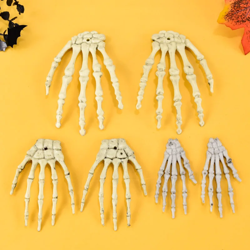 

Halloween Skeleton Hand Plastic Human Hand Bone Bar Home Decor Zombie Party Haunted House Halloween Terror Scene Decor Supplies