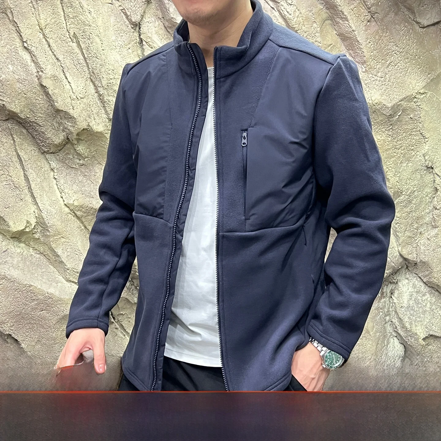 

Fce Lined 3D Tailored Outdoor Jaet for Men Breathable Lightweight Polyester Spring Summer Faion Youth ular Sle