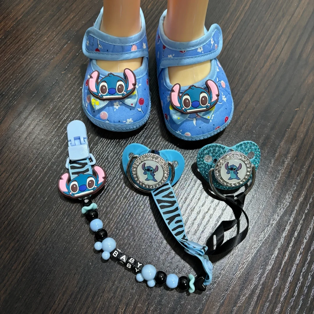 

Newborn essential set pacifier pacifier chain and cute shoes gentle soothing objects suitable for babies to chew baby gift