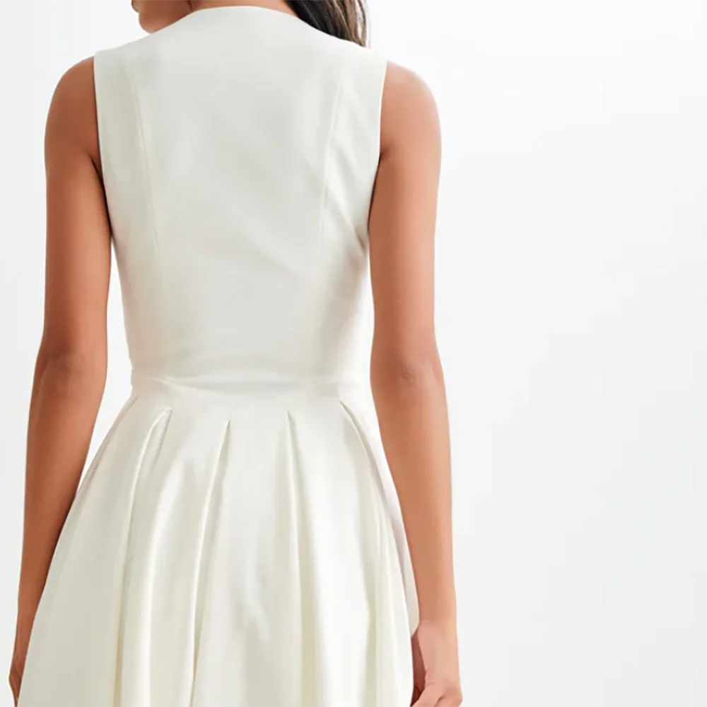 ง่ายคลาสสิก V คอแขนกุดซาติน A-Line ชุดราตรีอย่างเป็นทางการวันเกิด Party Prom Gowns ที่กําหนดเอง