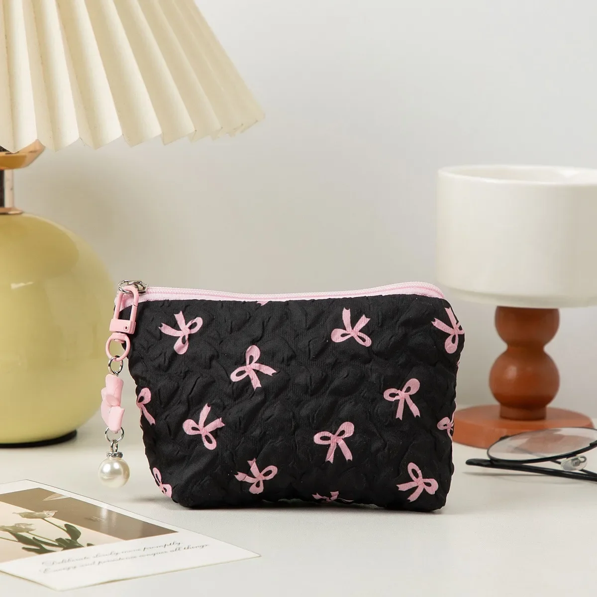 

MINI Makeup Bag for Women Quilted Travel Cosmetic Bag Girls Make Up Organizer Portable Little Bow Makeup Pouch Makeup stand Bag