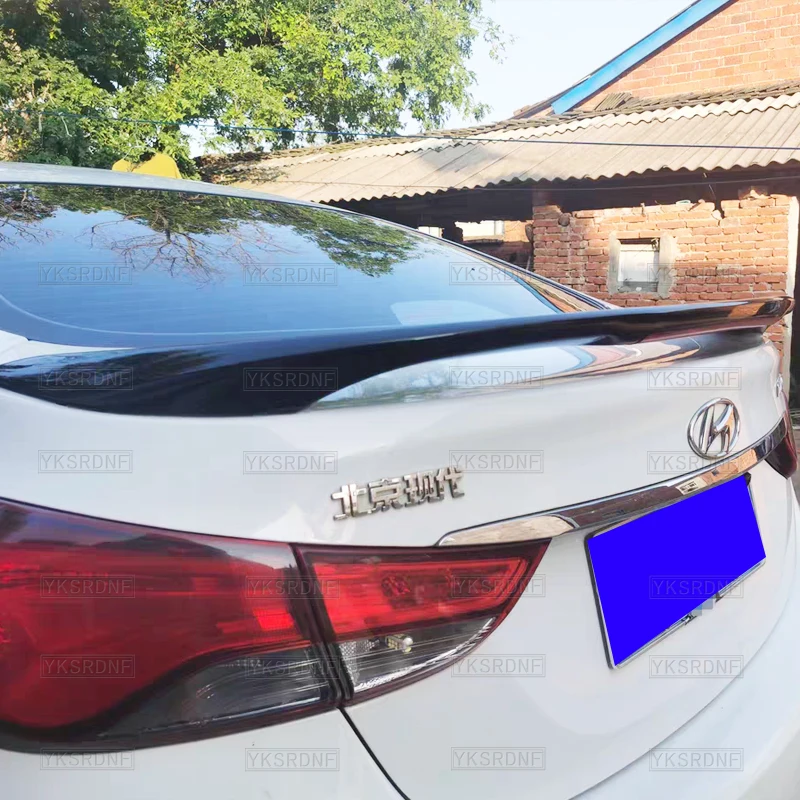 For Hyundai Elantra 2012 2013 2014 2015 with LED Lights High Quality ABS Plastic Rear Trunk Lip Spoiler Body Kit Accessories