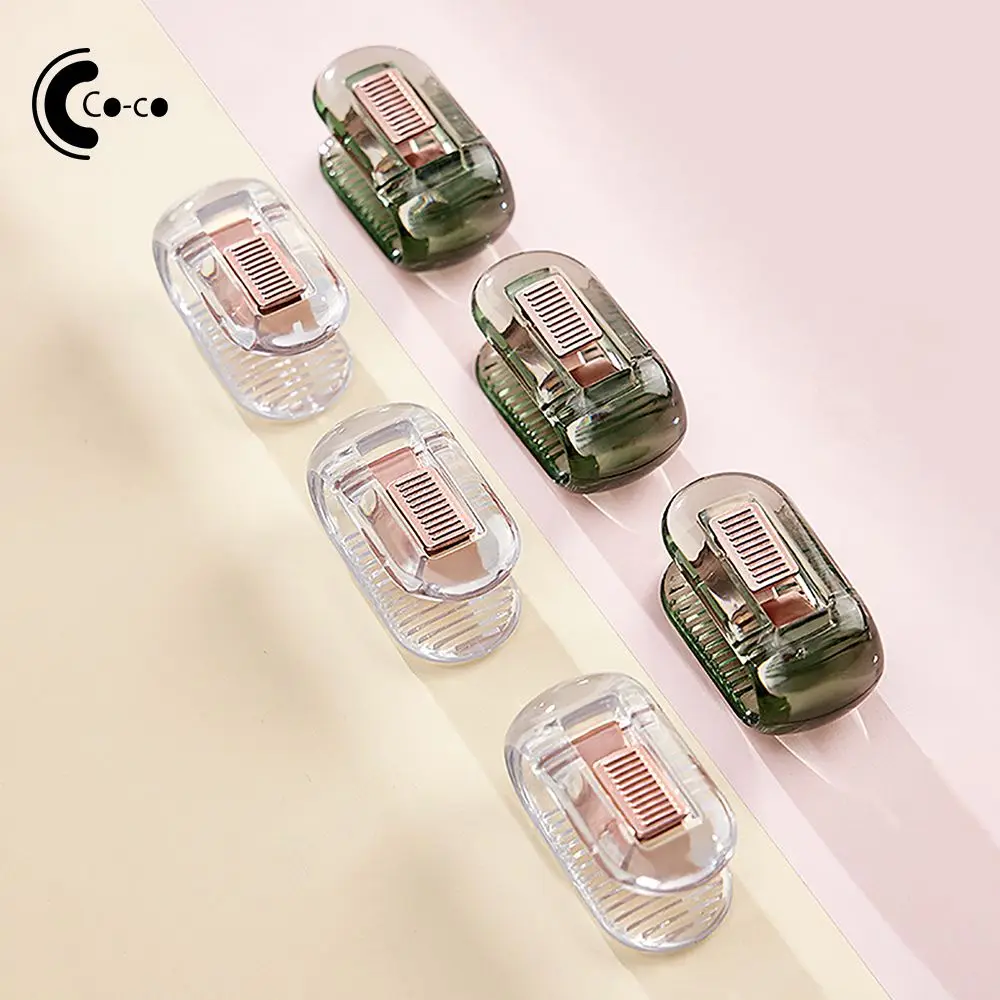 Quilt Clip No Damage To The Quilt No Magnetic Force Net Weight Of Product 14.7g Product Size 5.5  3  2.8cm Laundry Storage Items