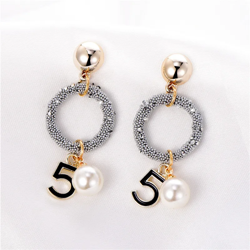 Gothic Number 5 Drop Earrings Fashion Big Pearl Circle Gold Color Earring Female Jewelry Valentine's Day Gift for Women