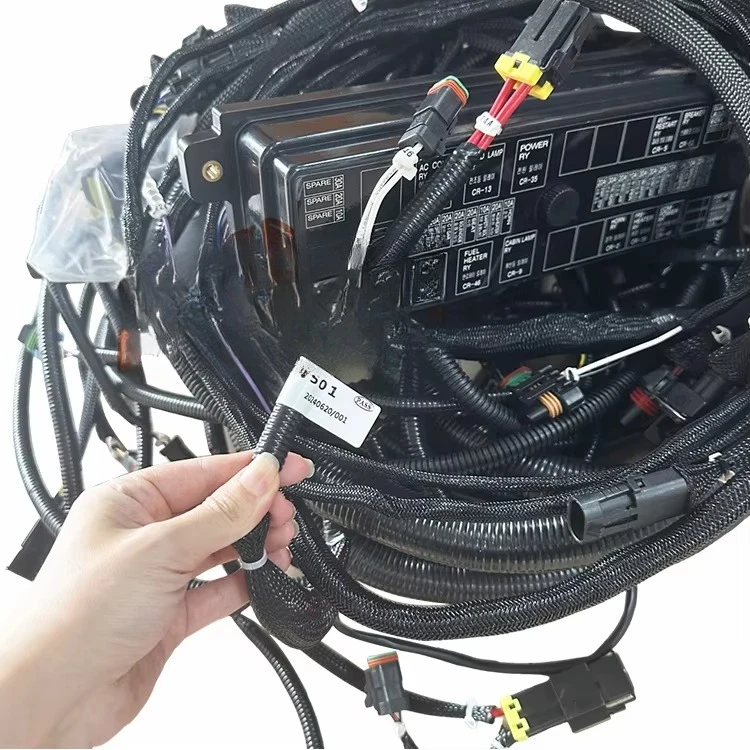 Excavator Engine Electrical Complete Wiring Harness 21Q6-18501 Harness for R220-9S R300-9S R260LC-9S Excavator