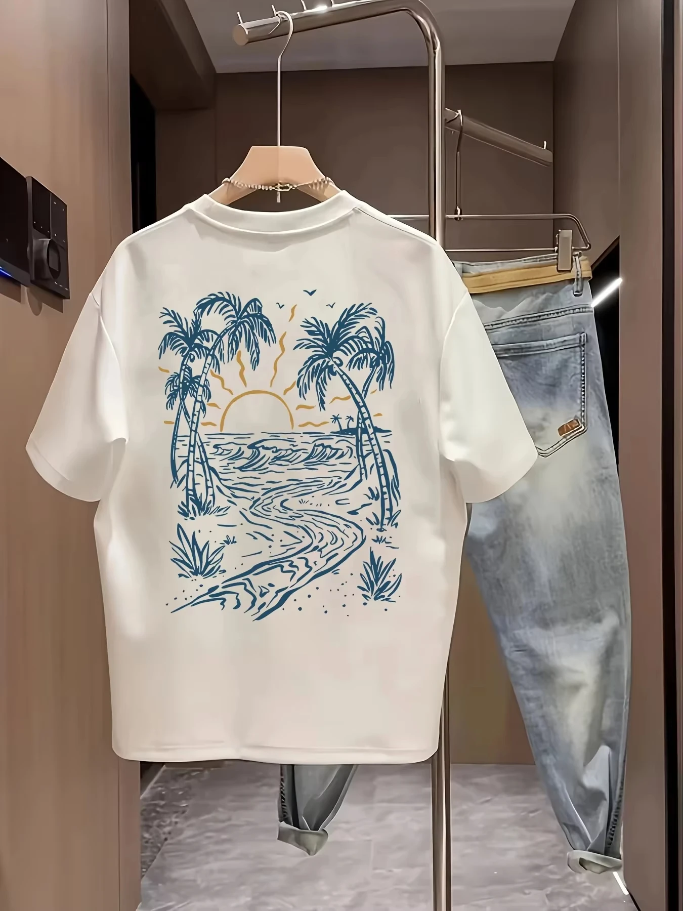 Coastal Style Men's T-Shirt with Simple Beach Sunset Pattern Comfortable Cotton Summer Casual Versatile Men's and Women's Shirt