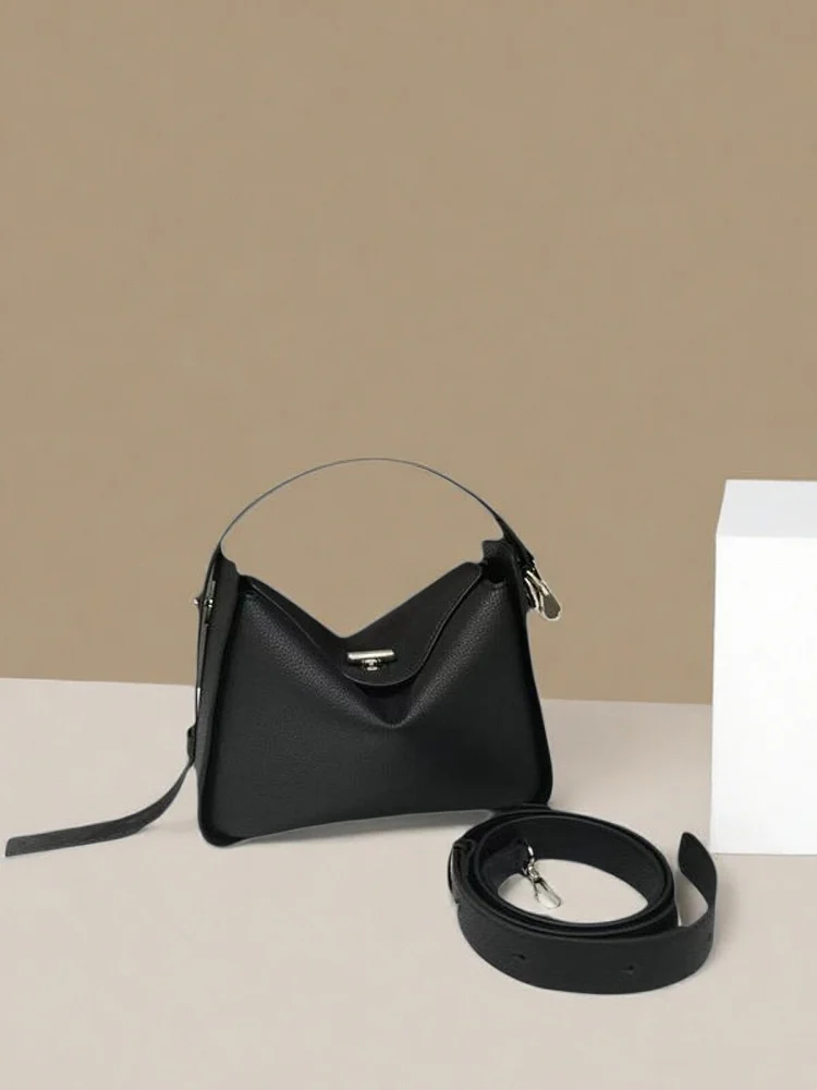 

Leisure and Luxury Square Bag with Exquisite Simplicity Style Women's Fashion Unique Handheld Crossbody Bag for Dating and Party