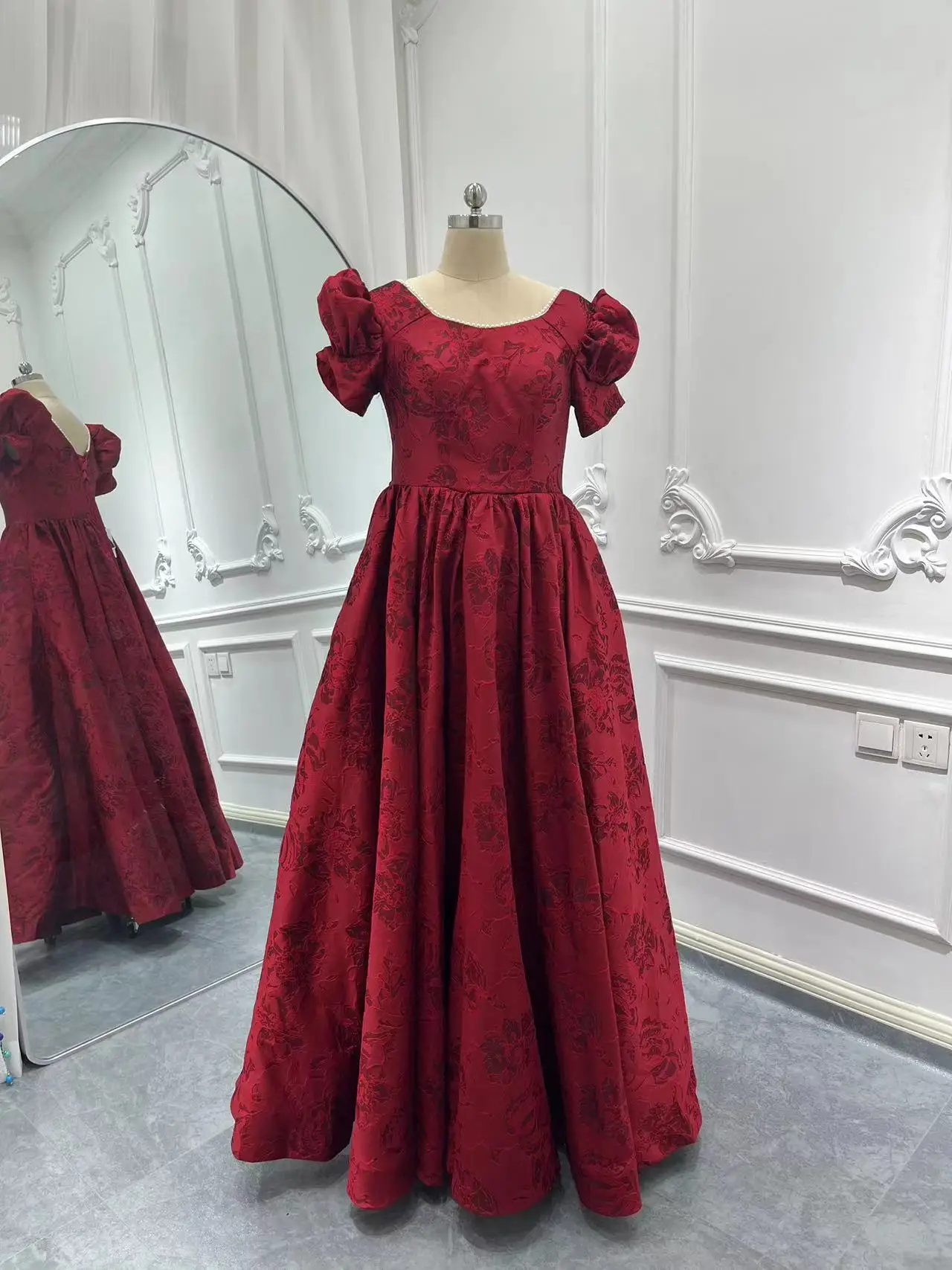 Elegant In Stock Wine Red Women Evening Dresses Short Sleeve A Line Long Formal Special Occasion Dress Prom Wedding Party Gown