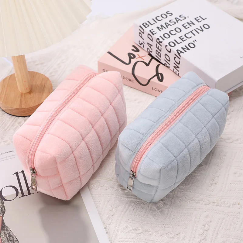 

Cute Plush Makeup Bag for Women Portable Travel Small Cosmetic Bags Solid Color Zipper Toiletry Bag Washing Pouch Storage Bags