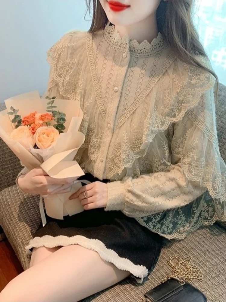 

Женская кружевная блузка 2026: Новинка весны-осени, свободный крой, французский стиль, элегантная внутренняя рубашка ​