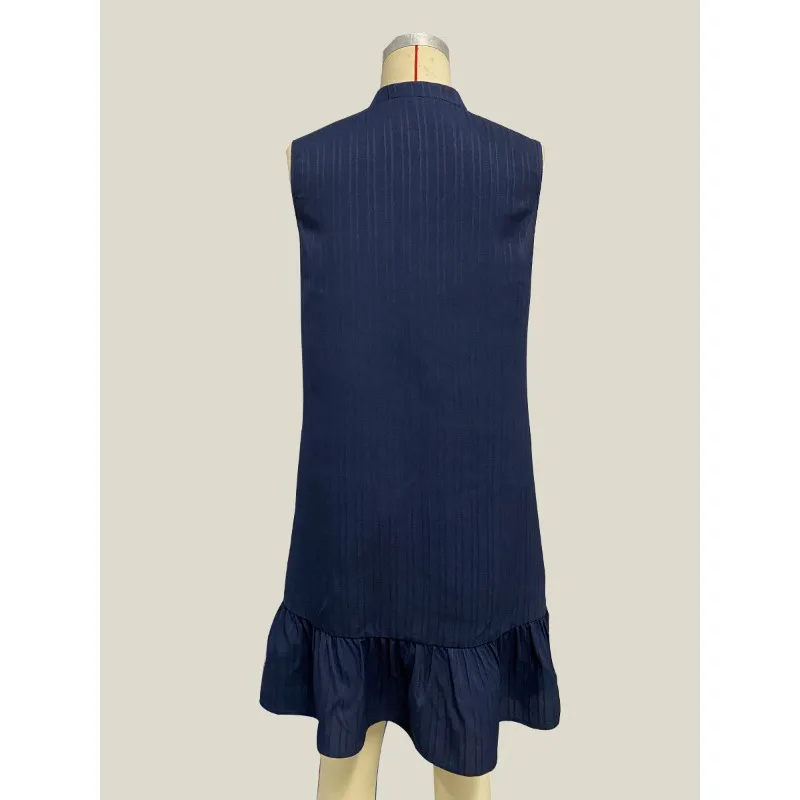 فستان قصير بدون أكمام مكشكش على الموضة للنساء لصيف 2024 فساتين أنيقة فضفاضة غير رسمية باللون الأخضر للنساء رداء نسائي مثير